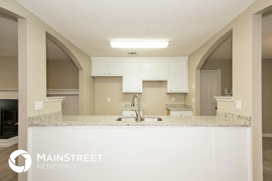 Building Photo - 703 Hynds Springs Dr