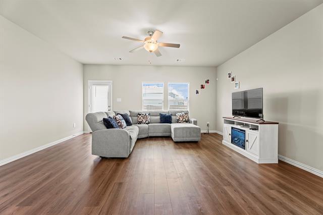 Building Photo - 2275 Clf Spgs Dr