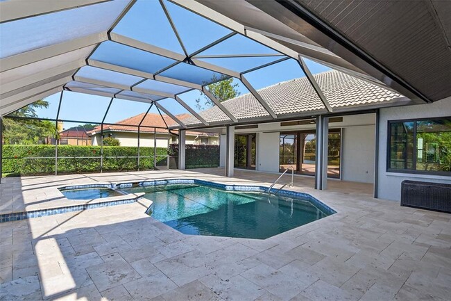 Building Photo - 8455 Woodbriar Dr