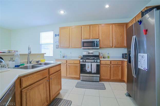 Building Photo - 11231 Tribiani Ave