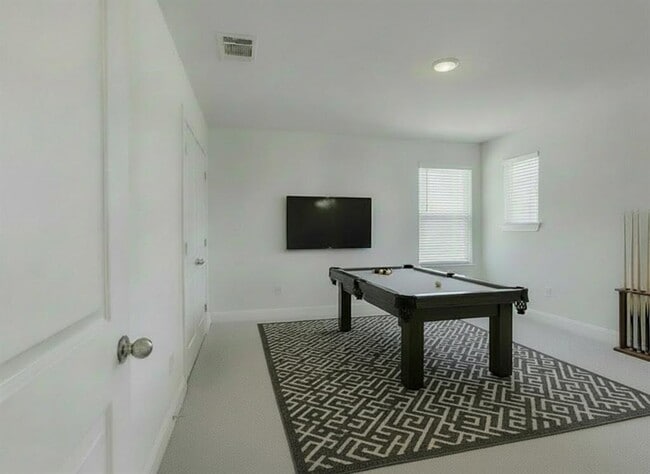 Building Photo - 5705 Cimarron Rdg Ln