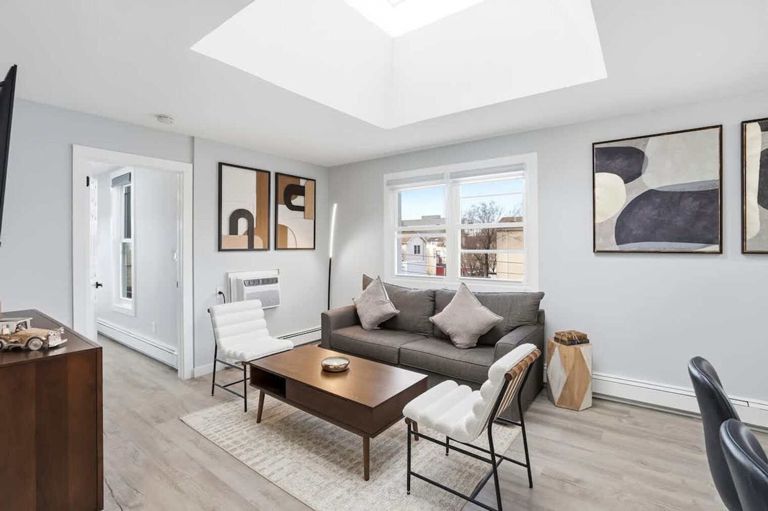 Building Photo - 225 Hancock Ave