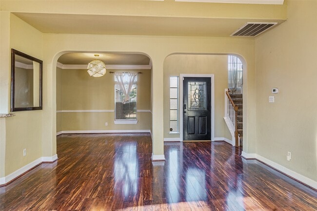 Building Photo - 3403 Hickory Creek Dr