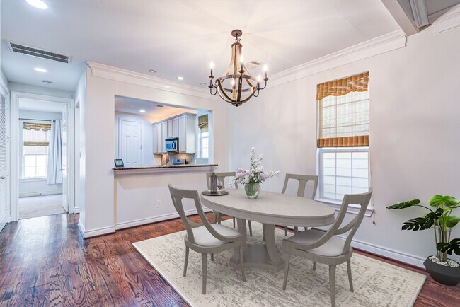 Building Photo - 5976 Kansas St