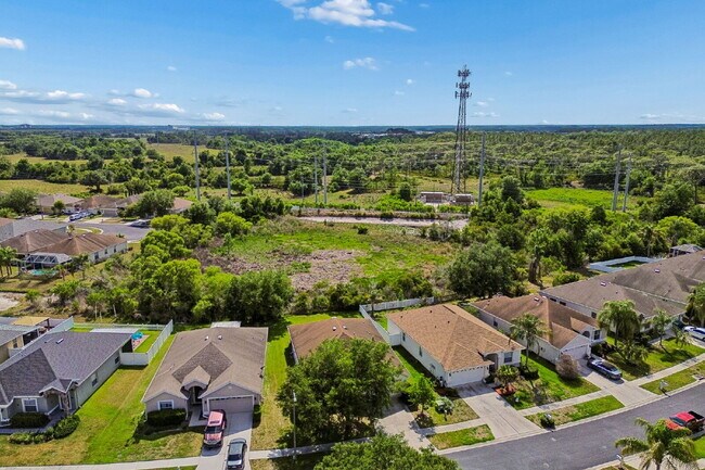 Building Photo - Great opportunity to rent in the gated community of Parkmonte in Meadow Pointe!