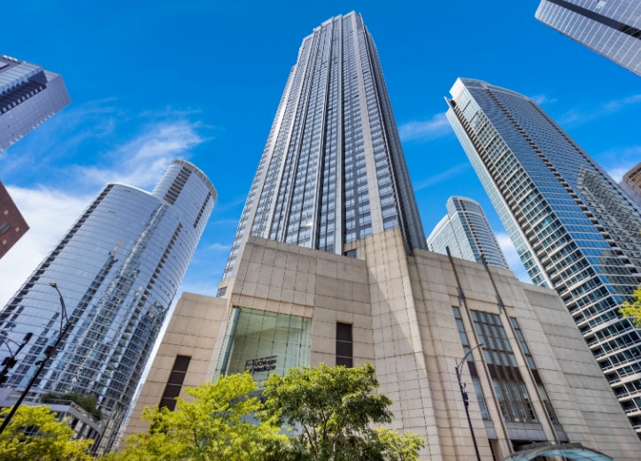 Building Photo - 512 N McClurg Ct