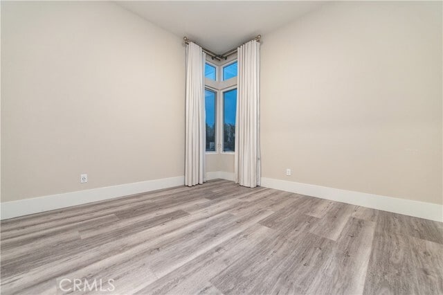 Building Photo - 55 Crater