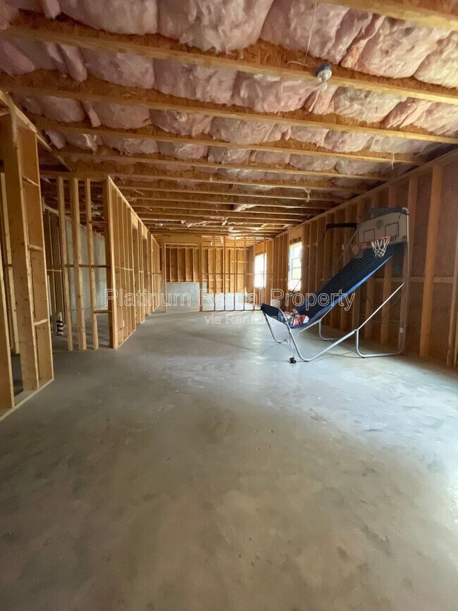 Building Photo - 1616 Chancery Ln