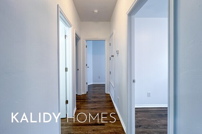 Building Photo - 6140 Cielo Terrace