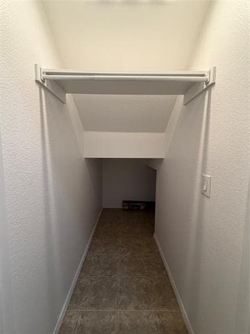 Building Photo - 2743 Hyde Park Dr