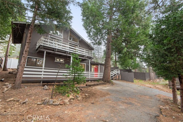 Building Photo - 55305 S Circle Dr