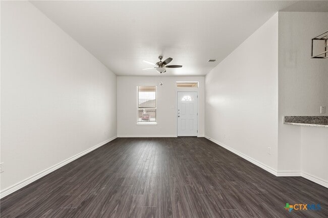 Building Photo - 5121 Rose Petal Ct