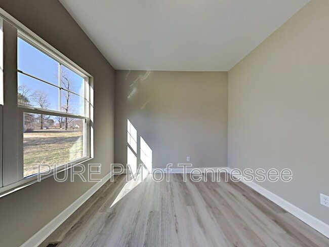 Building Photo - 7309A Cox Pike