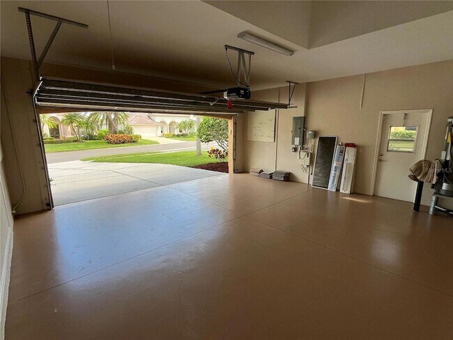 Building Photo - 7016 Treymore Ct