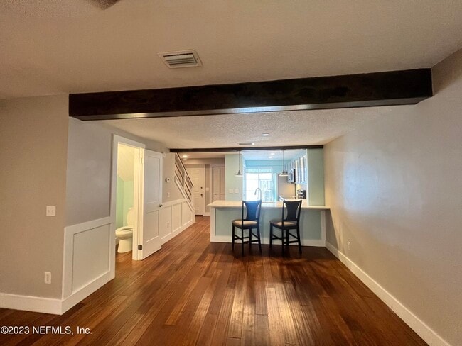 Building Photo - 108 Cranes Lake Dr