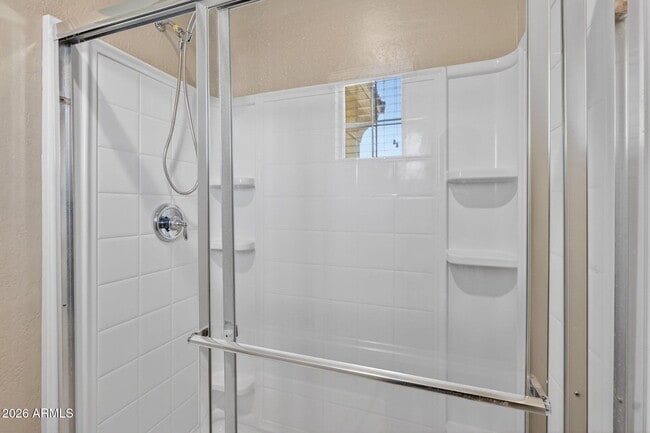 Building Photo - 1367 S Country Club Dr