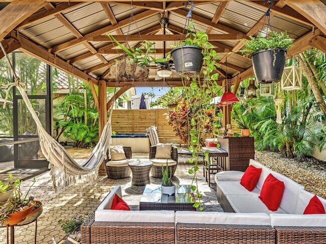 Building Photo - 2486 NW 66th Dr