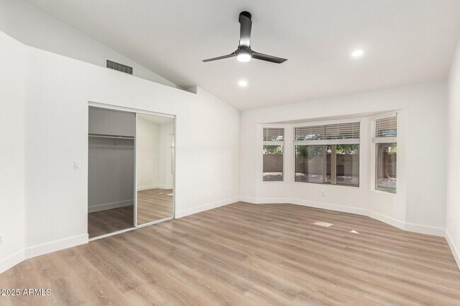 Building Photo - 24410 N 39th Ave
