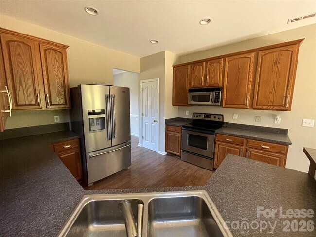 Building Photo - 1505 Niall Ln