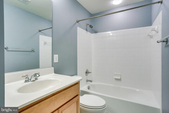 Building Photo - 22050 Dilworth Square