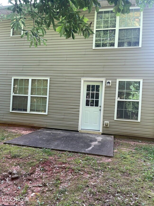 Building Photo - 444 Kendall Ln