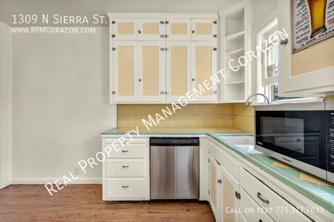 Building Photo - 1309 N Sierra St