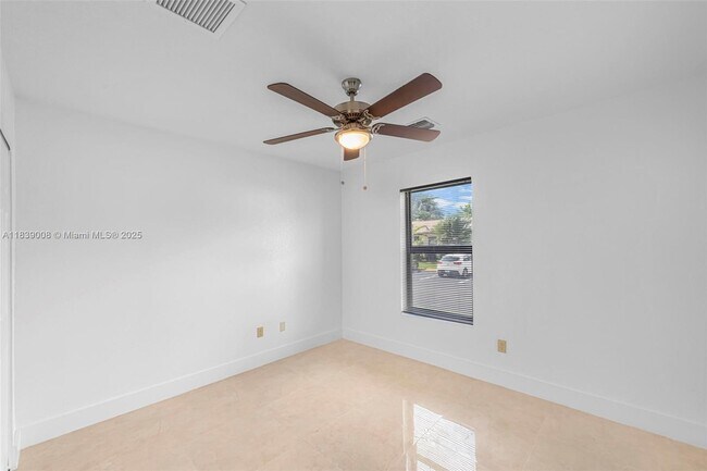 Building Photo - 28151 SW 142nd Ct