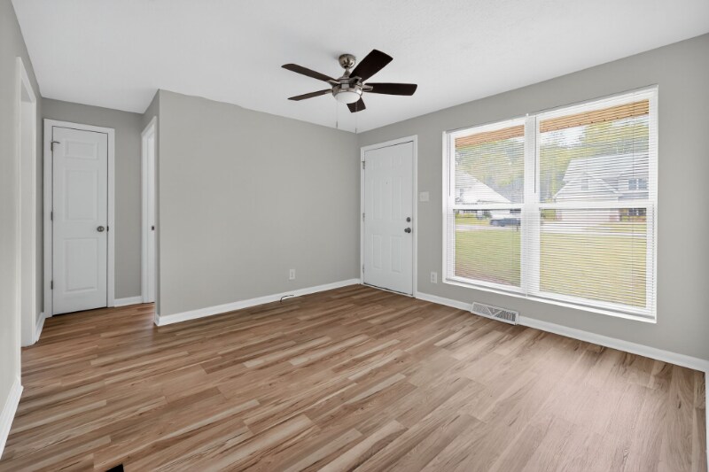 Building Photo - 7211 Hambright Rd