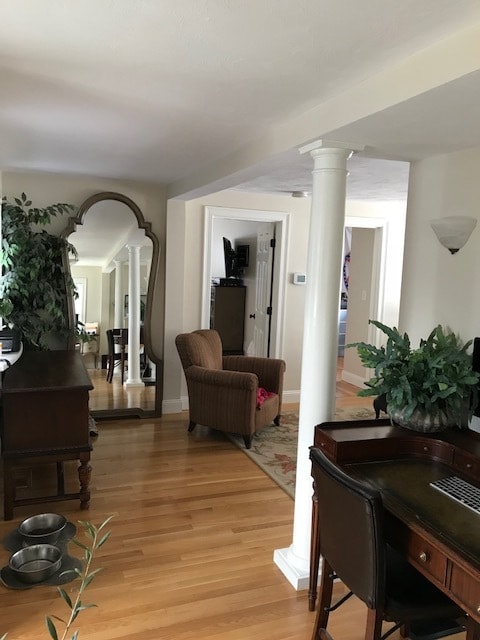 Building Photo - 13 Wards Ln