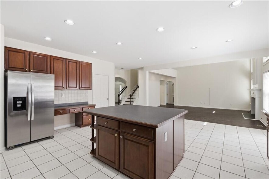 Building Photo - 1702 Clay Brooke Ct SE