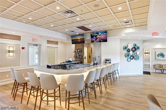 Building Photo - 7251 Salerno Ct