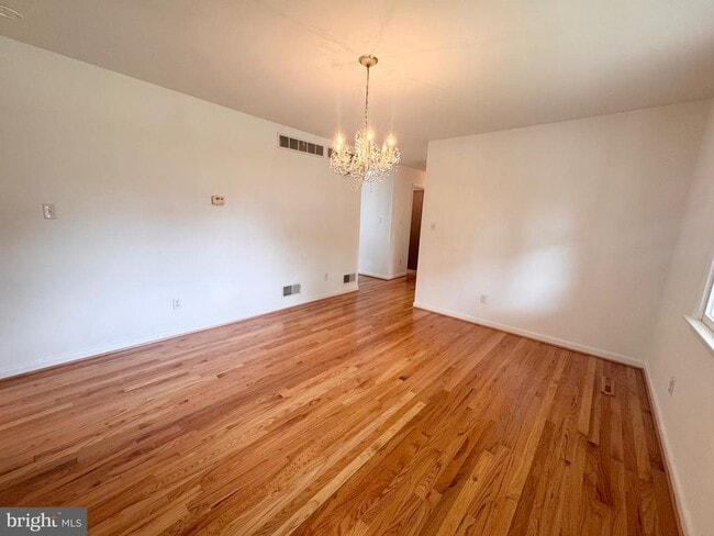 Building Photo - 2710 Academy Dr