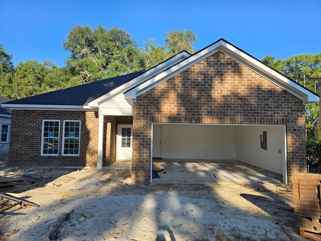 Building Photo - New Home