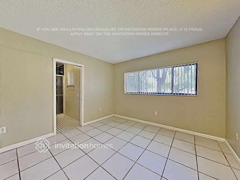 Building Photo - 8650 SW 133rd Avenue Rd