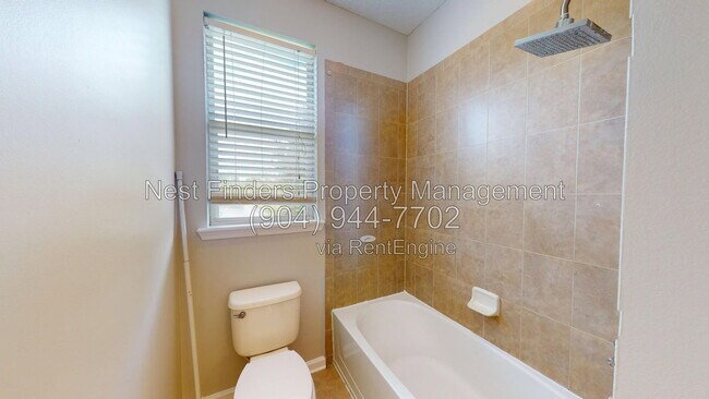 Building Photo - 112 Woodfield Ln