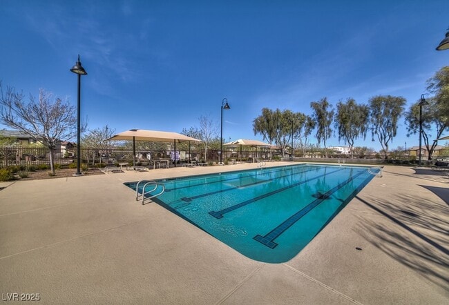 Building Photo - 2861 Rolling Brook Pl