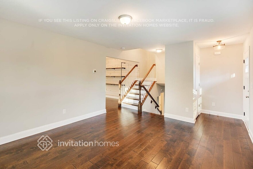 Building Photo - 2531 Tanglebrook Ln