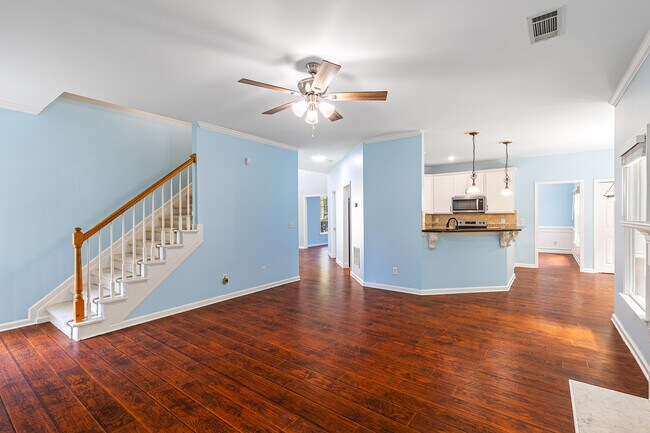 Building Photo - 1940 Bentbrooke Trail