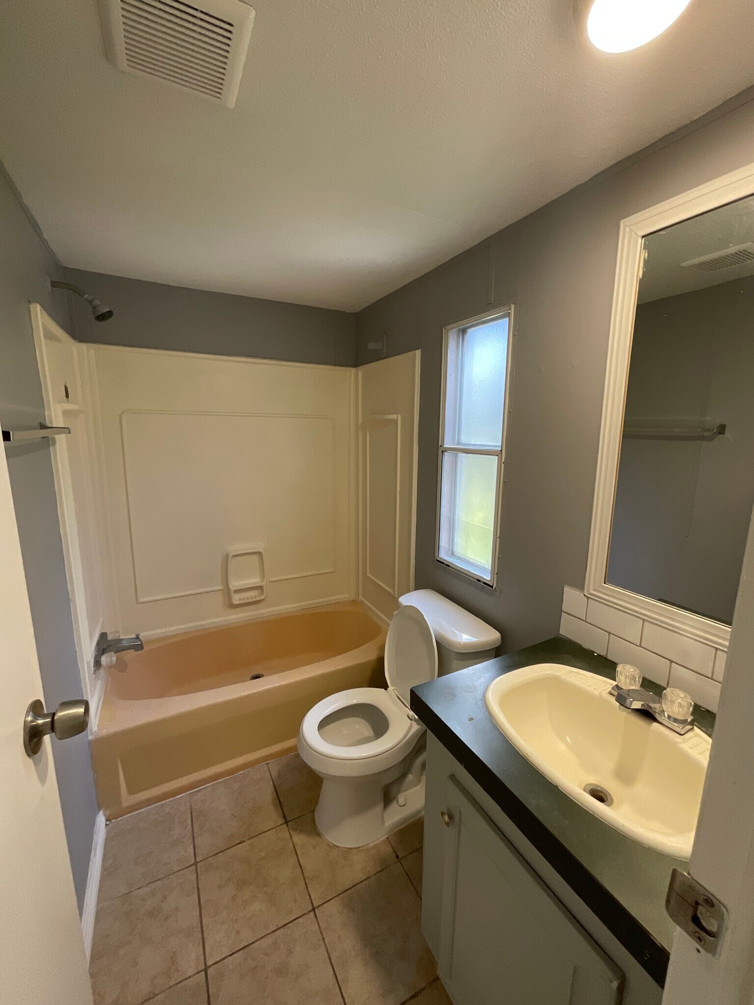 Building Photo - 112 County Road 3563