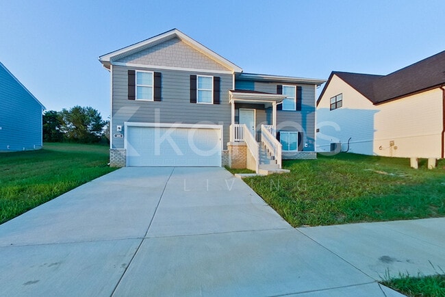 Building Photo - 308 Wild Deer Dr