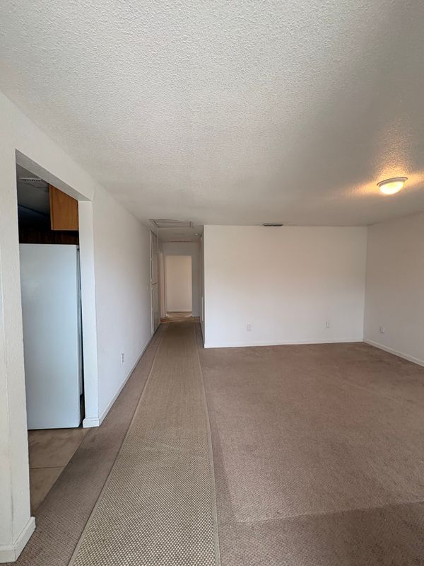 Building Photo - 4810 Kenmar Rd