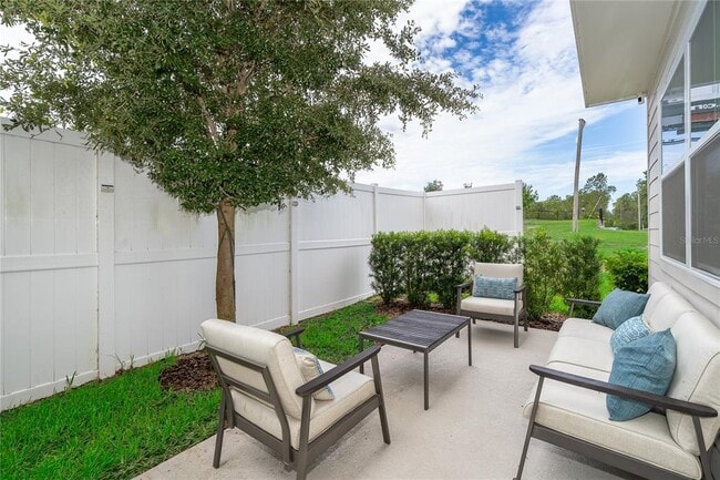 Building Photo - 847 Longboat Dr