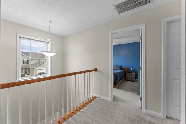 Building Photo - Welcome home to this well-maintained 4-bedroom, 2.5-bath home that offers space to grow!