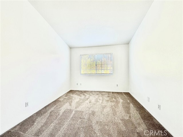 Building Photo - 196 Chandon