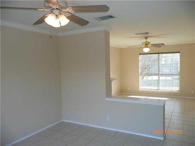 Building Photo - 810 Minturn Ln