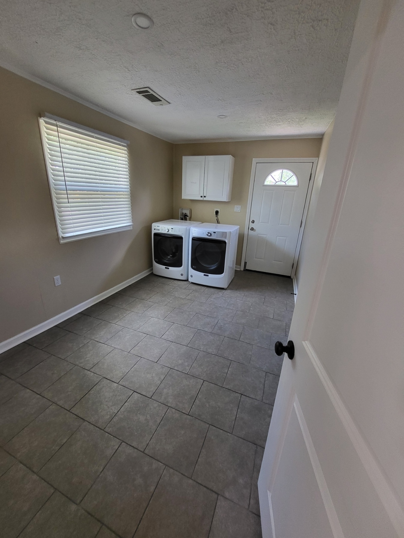 Laundry Room - 152 Seagull Dr