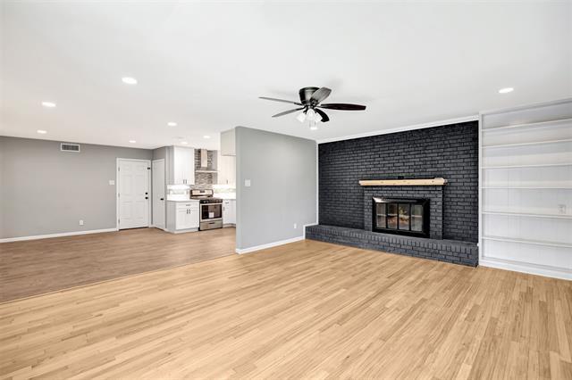 Building Photo - 1422 Flamingo Ln