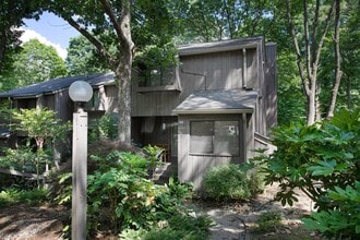 Building Photo - 128 Ridge Trail