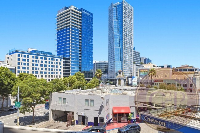 Building Photo - 140 S Van Ness Ave