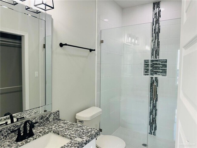 Building Photo - 14 N Crown Point